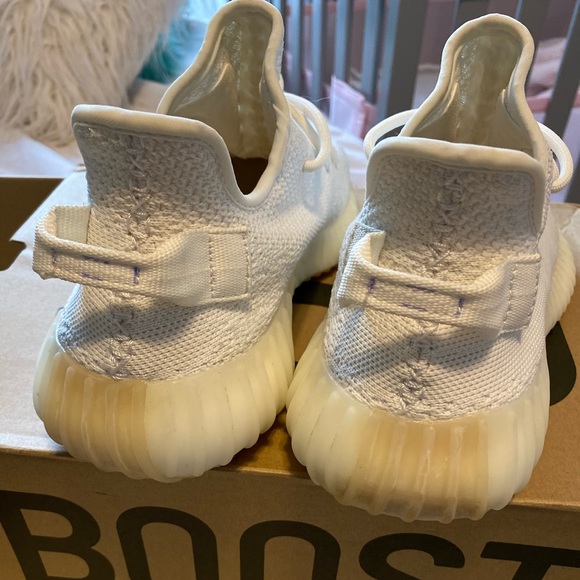 AUTHENTIC WHITE YEEZYS. SOLD!! - Picture 5 of 8